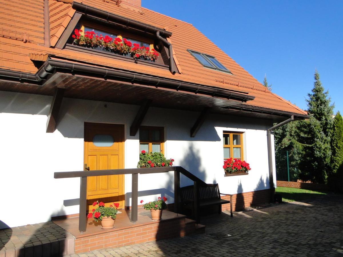 Giszowiec Pokoje Goscinne Przyjazna 9 Katowice Buitenkant foto